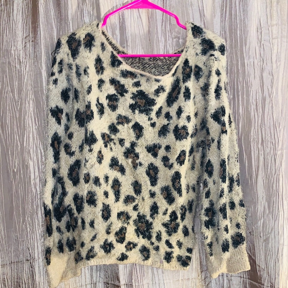 Leopard print fuzzy swear